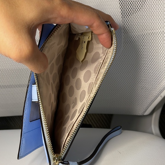 Kate Spade Wristlet - Picture 4 of 4